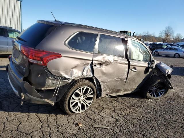 2016 Mitsubishi Outlander SE