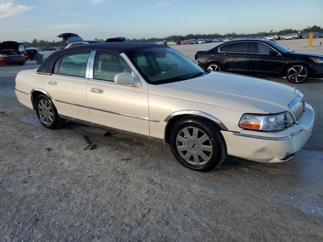 2007 Lincoln Town Car Designer