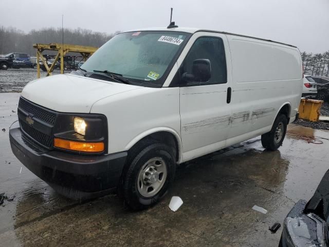 2017 Chevrolet Express G2500