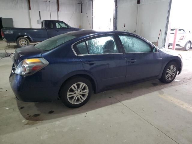 2010 Nissan Altima Base