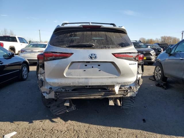 2021 Toyota Highlander Hybrid Platinum