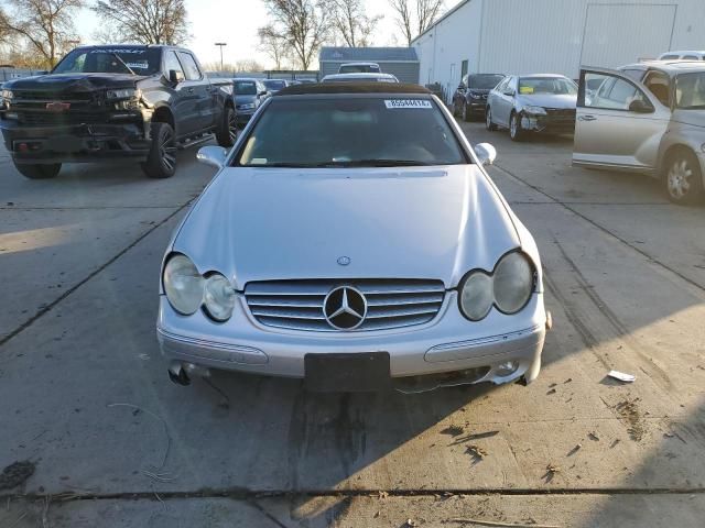 2005 Mercedes-Benz CLK 320