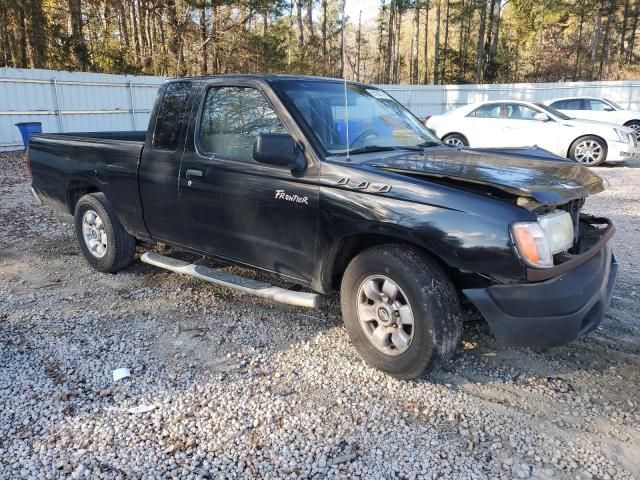 2000 Nissan Frontier King Cab XE