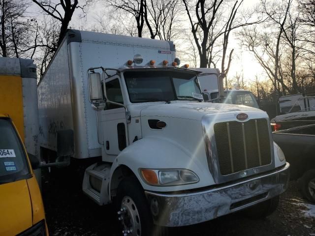 2013 Peterbilt 337