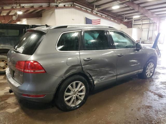 2014 Volkswagen Touareg V6