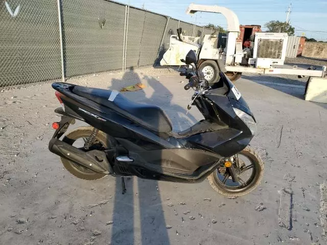 2015 Honda PCX 150