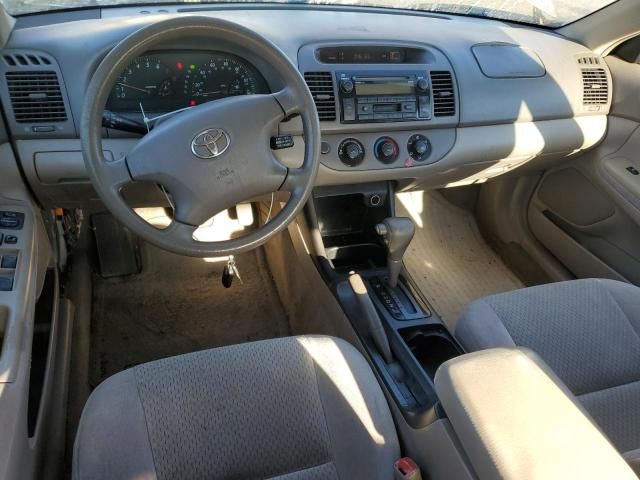 2004 Toyota Camry LE