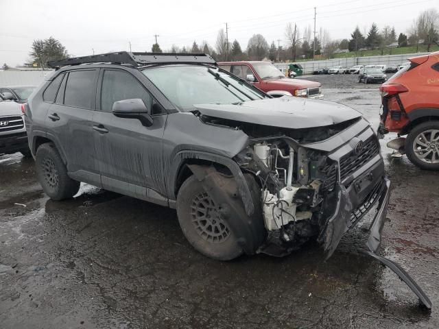 2020 Toyota Rav4 LE