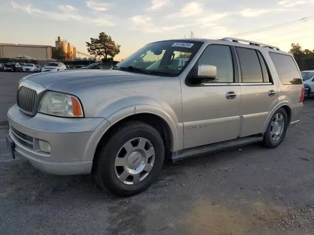 2005 Lincoln Navigator