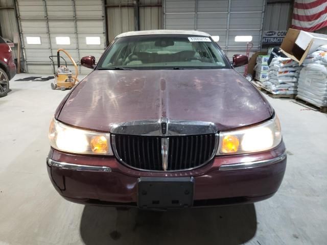 2001 Lincoln Town Car Cartier