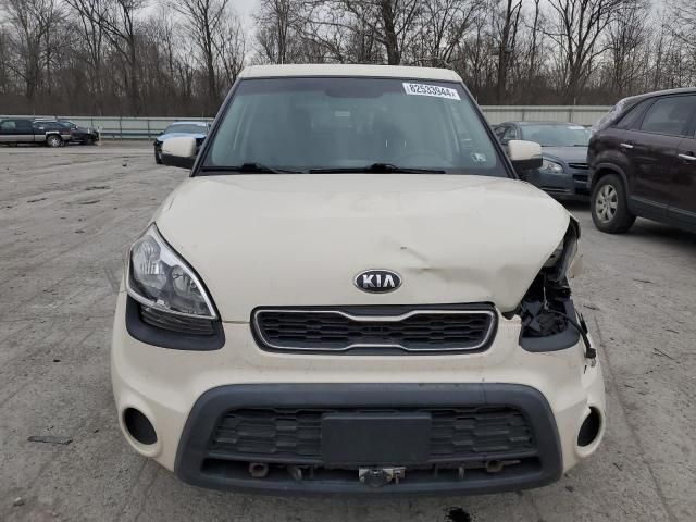 2013 KIA Soul +