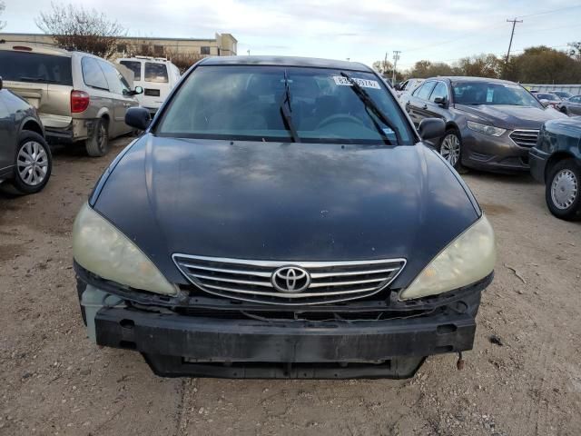 2005 Toyota Camry LE