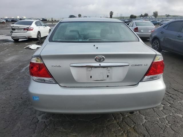 2005 Toyota Camry LE