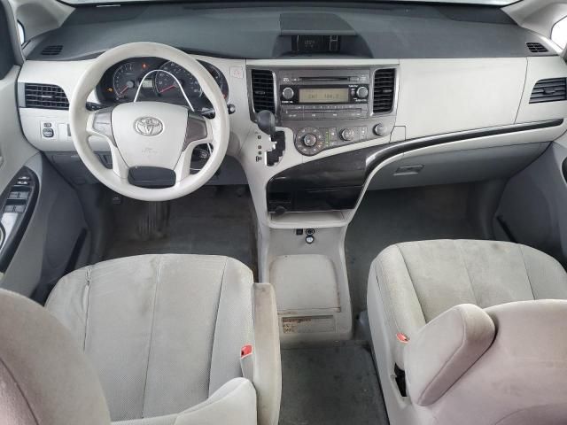 2011 Toyota Sienna