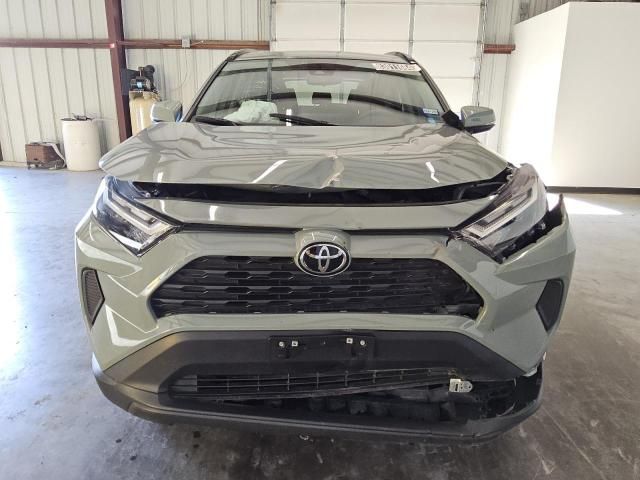 2022 Toyota Rav4 XLE