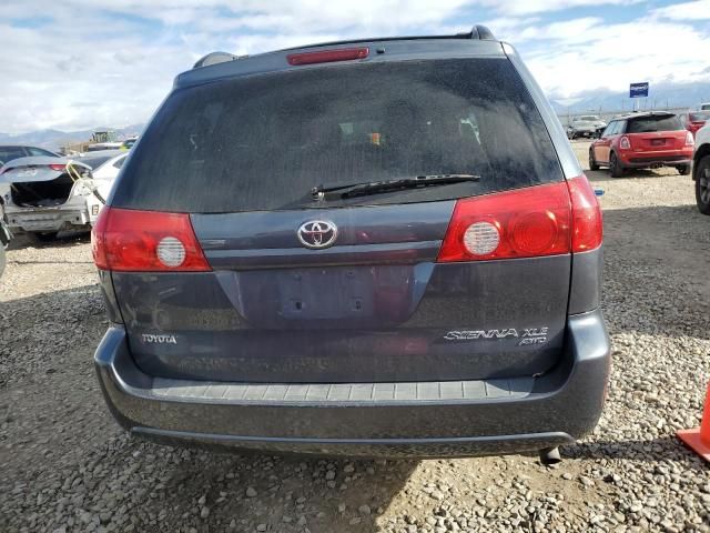 2006 Toyota Sienna XLE