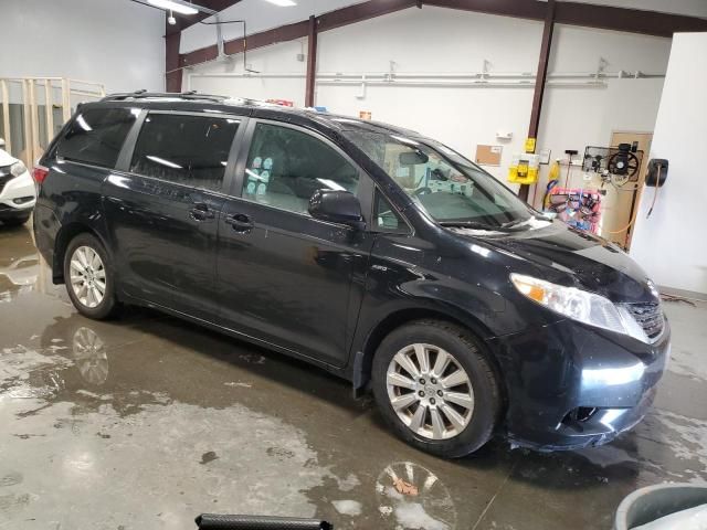 2016 Toyota Sienna LE