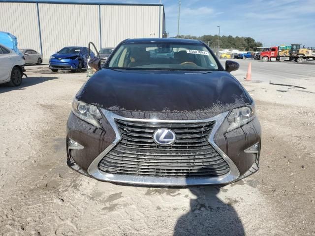 2016 Lexus ES 300H