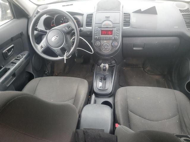 2010 KIA Soul +