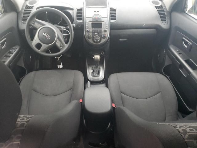 2011 KIA Soul +