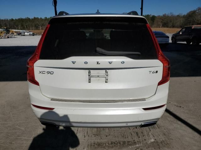 2019 Volvo XC90 T6 Momentum