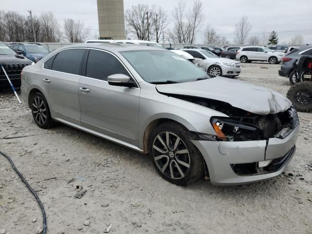 2013 Volkswagen Passat SEL