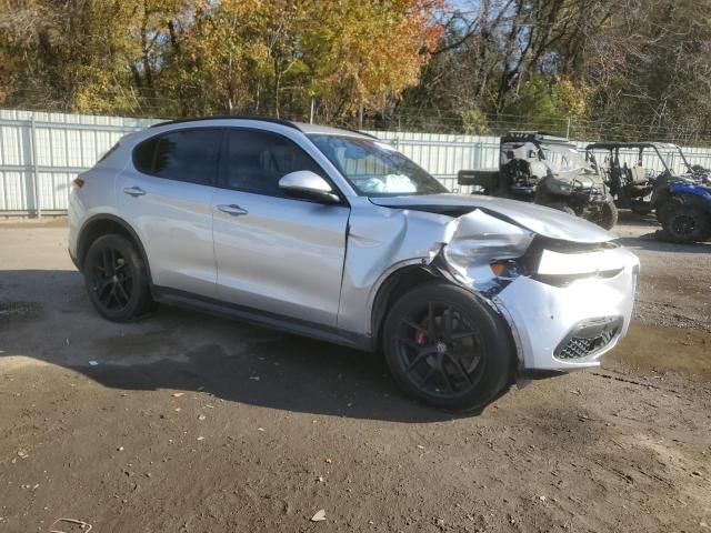 2019 Alfa Romeo Stelvio TI