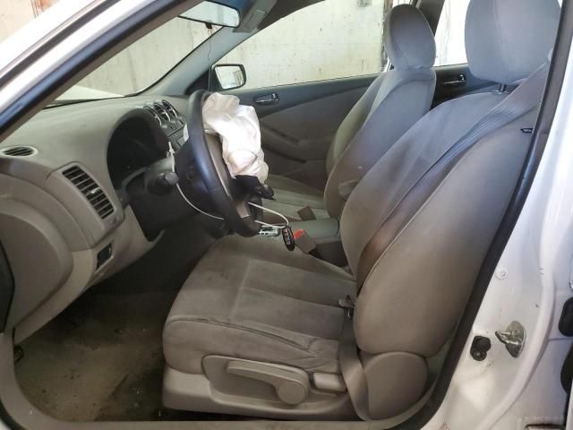 2012 Nissan Altima Base