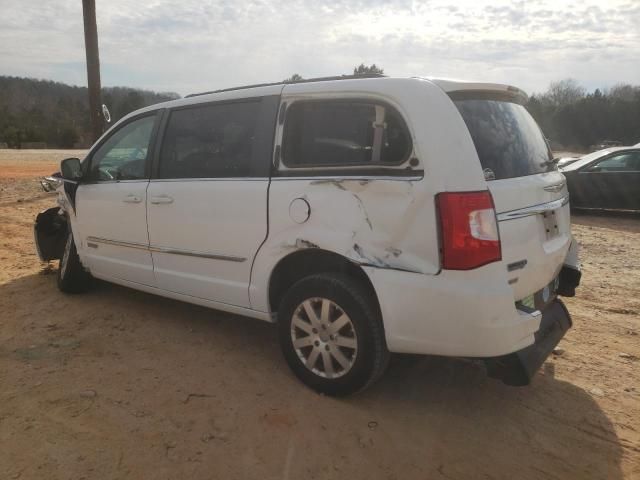 2016 Chrysler Town & Country Touring