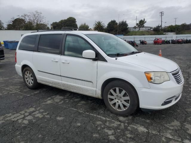 2014 Chrysler Town & Country Touring