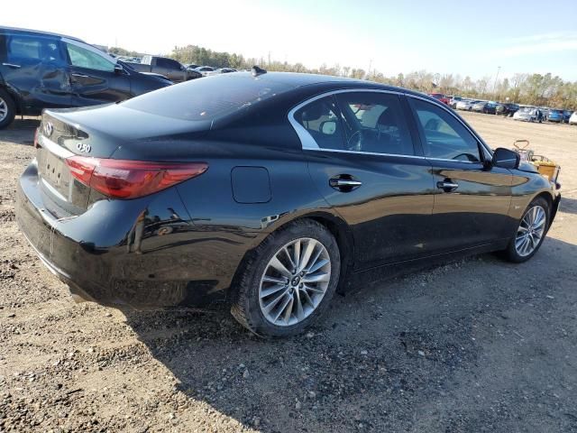 2018 Infiniti Q50 Luxe