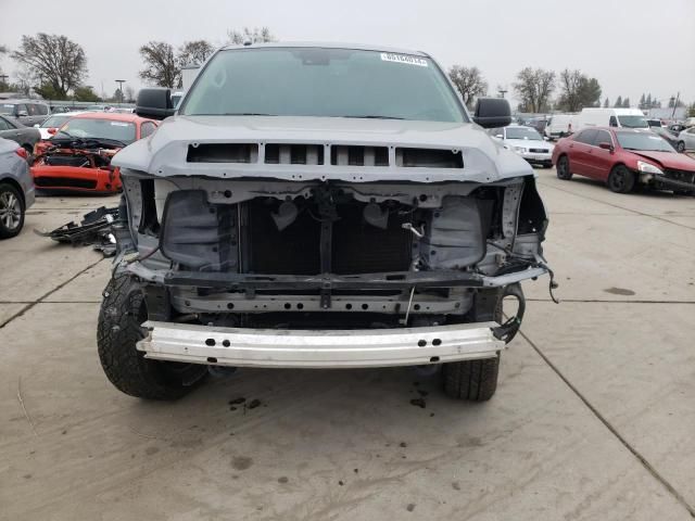 2019 Toyota Tundra Crewmax SR5