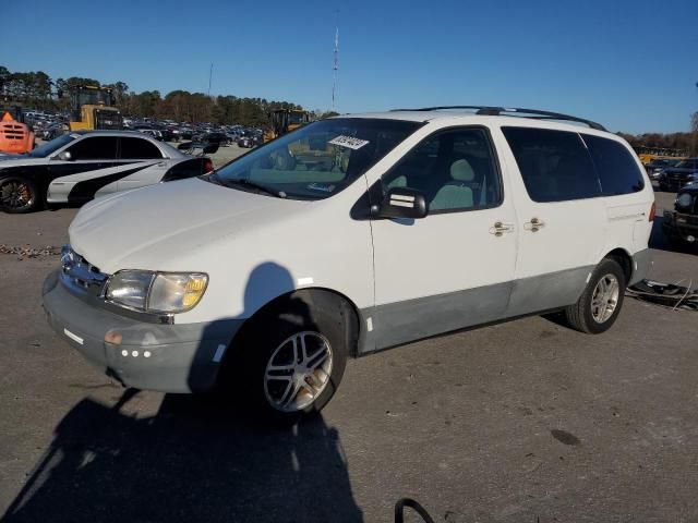 2000 Toyota Sienna LE