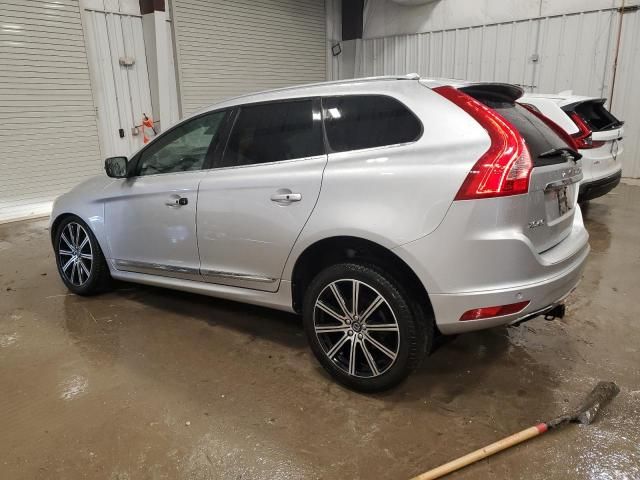 2016 Volvo XC60 T6 Platinum