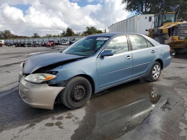 2004 Toyota Camry LE