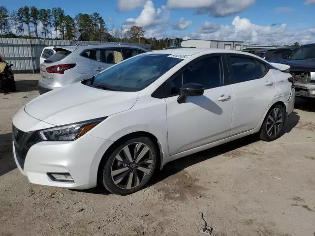 2020 Nissan Versa SR