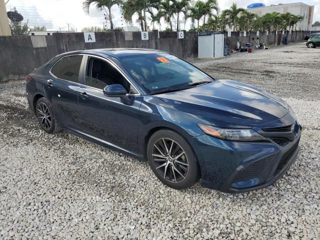 2021 Toyota Camry SE