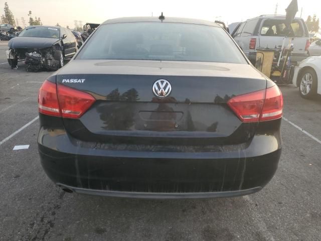 2014 Volkswagen Passat S