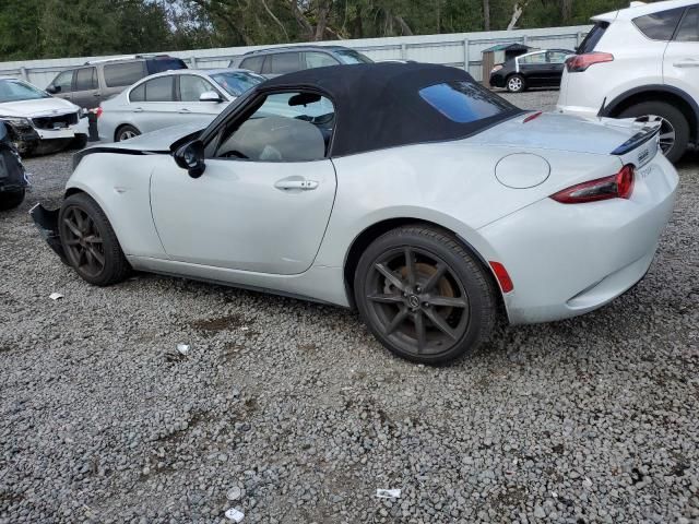 2016 Mazda MX-5 Miata Club