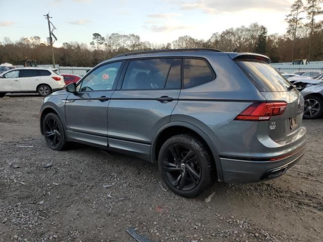 2023 Volkswagen Tiguan SE R-LINE Black