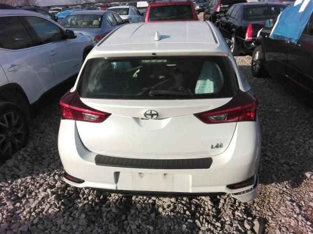 2016 Scion IM