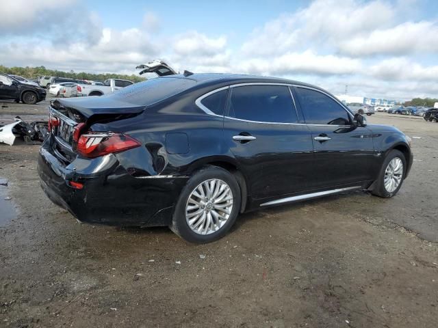 2016 Infiniti Q70 3.7