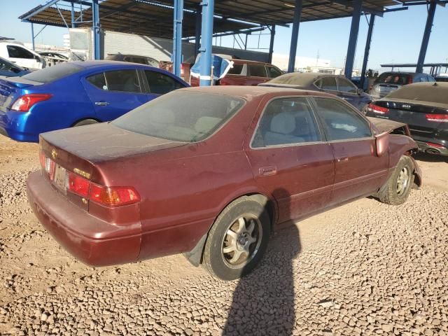 2000 Toyota Camry LE