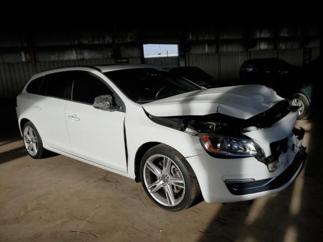 2016 Volvo V60 Premier