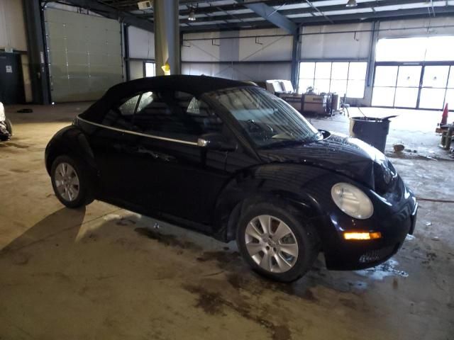 2010 Volkswagen New Beetle