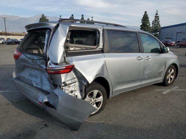 2015 Toyota Sienna LE