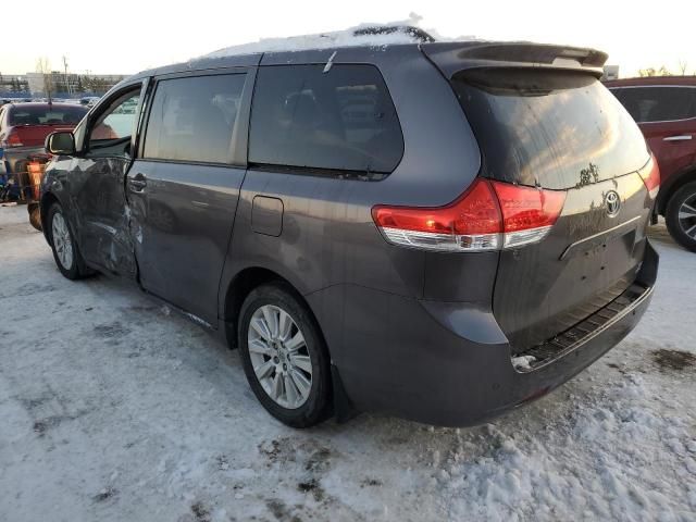 2014 Toyota Sienna XLE