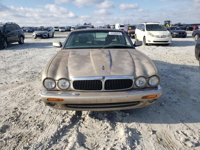 1998 Jaguar XJ8