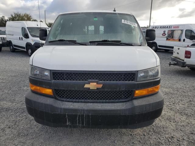 2022 Chevrolet Express G2500