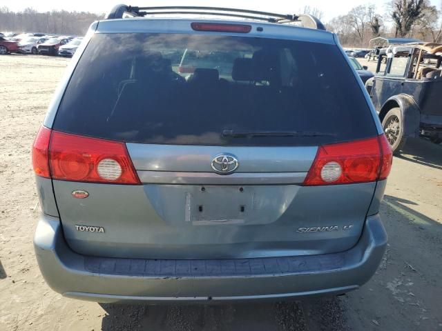 2009 Toyota Sienna CE